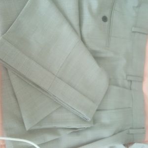 Meeting Street 42X32